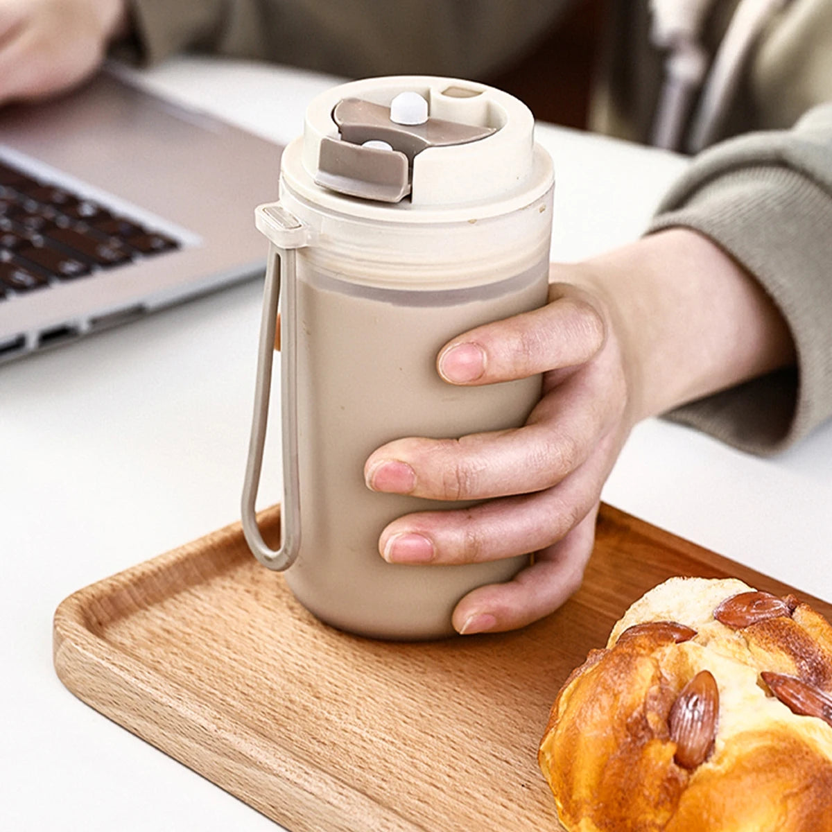 350/550ML Leak Proof Plastic Water Bottle With Rope For Kids Students Travel Sport Portable Heat-resistant Water Cup Tumbler