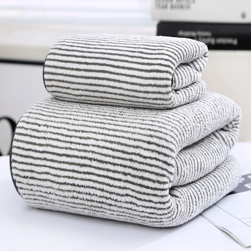 New bamboo charcoal fiber thickened face towel, soft and absorbent household bathroom bath towel, beach towel